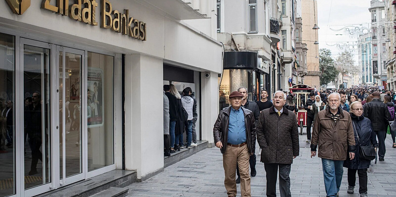 Россияне начали сталкиваться с новыми ограничениями в турецких банках